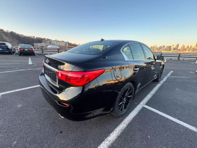 2016 Infiniti Q50 2.0t Premium Sedan 4d - Image 11