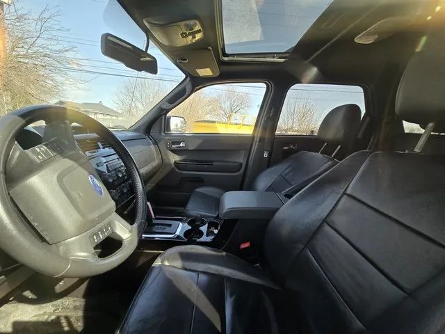 2010 Ford Escape - Image 8