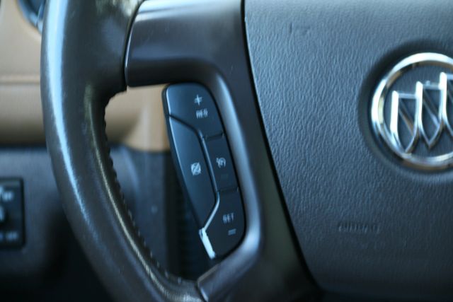 2013 Buick Enclave - Image 28