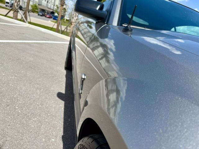 2008 Ford Mustang - Image 4