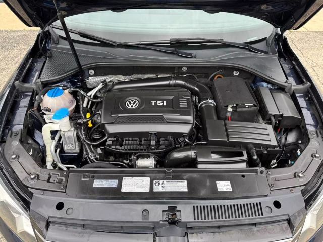 2014 Volkswagen Passat - Image 28