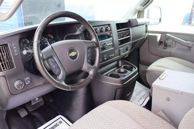 2020 Chevrolet Express 2500 Cargo - Image 8