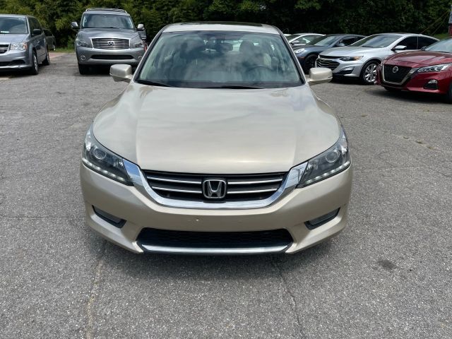 2015 Honda Accord - Image 2