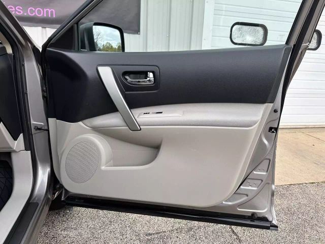 2015 Nissan Rogue Select - Image 22