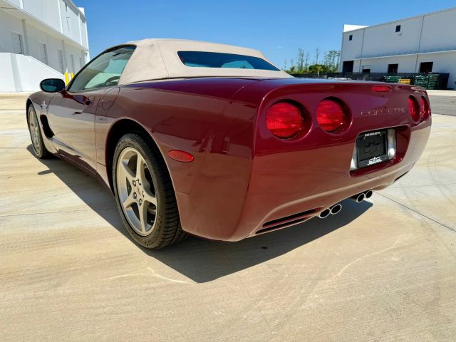 2003 Chevrolet Corvette - Image 26