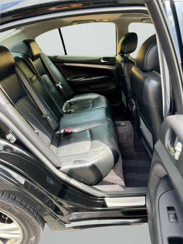 2013 Infiniti G - Image 18
