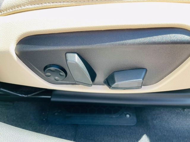 2016 Bmw X1 - Image 26
