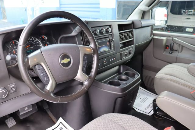 2018 Chevrolet Express 2500 Cargo - Image 8