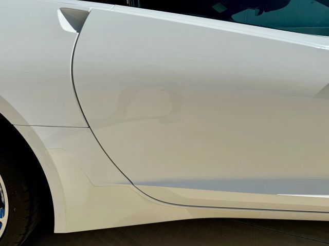 2016 Chevrolet Corvette - Image 10