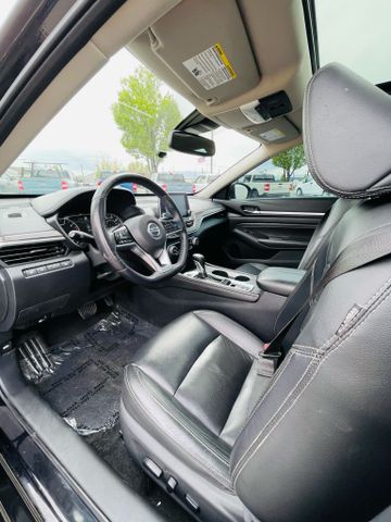 2019 Nissan Altima - Image 17