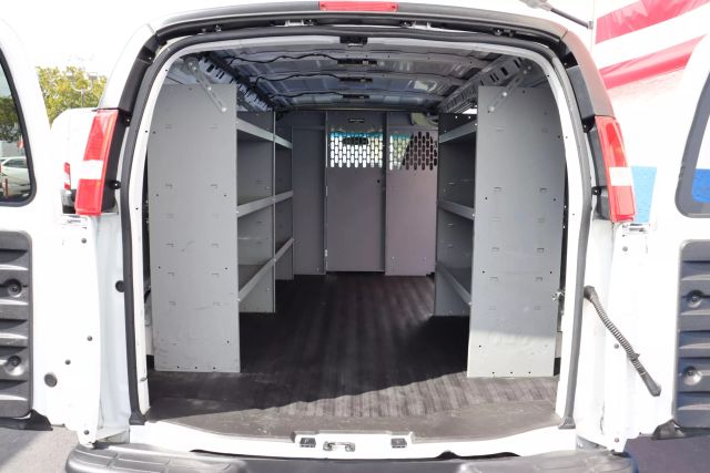 2020 Chevrolet Express 2500 Cargo - Image 5