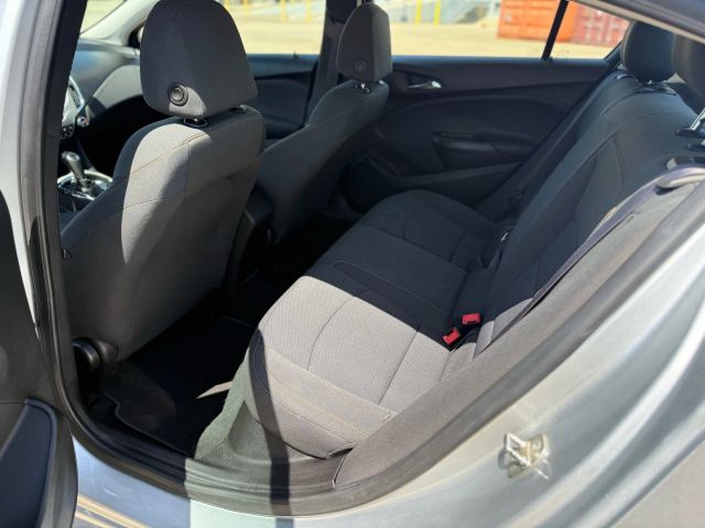 2016 Chevrolet Cruze - Image 16