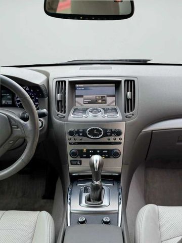 2011 Infiniti G - Image 24
