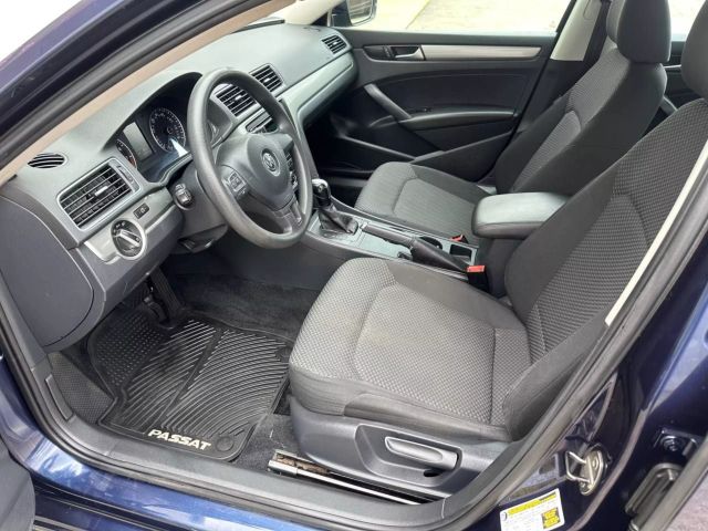 2014 Volkswagen Passat - Image 15