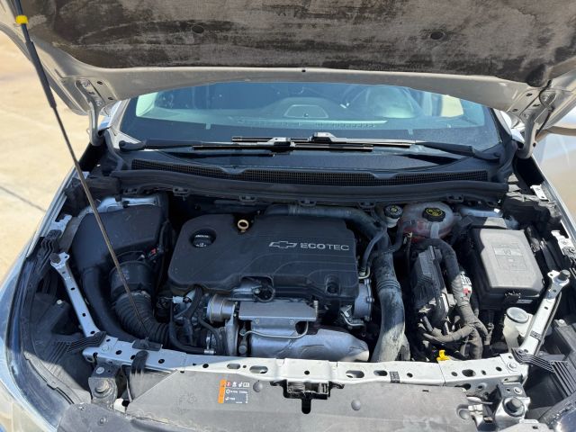 2016 Chevrolet Cruze - Image 19