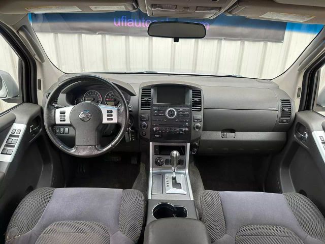 2009 Nissan Pathfinder - Image 24