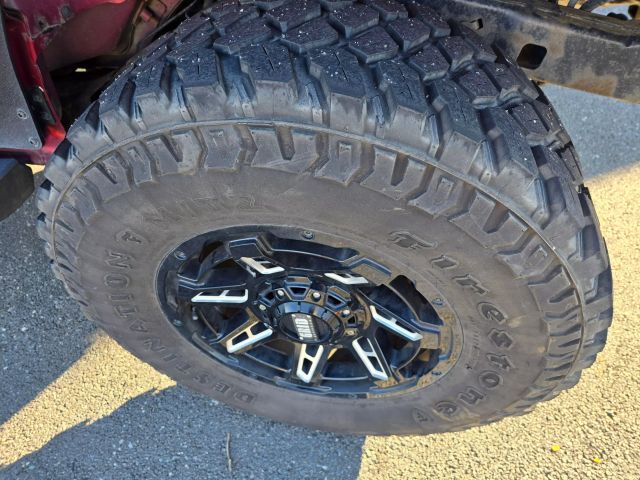 2013 Jeep Wrangler Unlimited Sahara Sport Utility 4d - Image 13