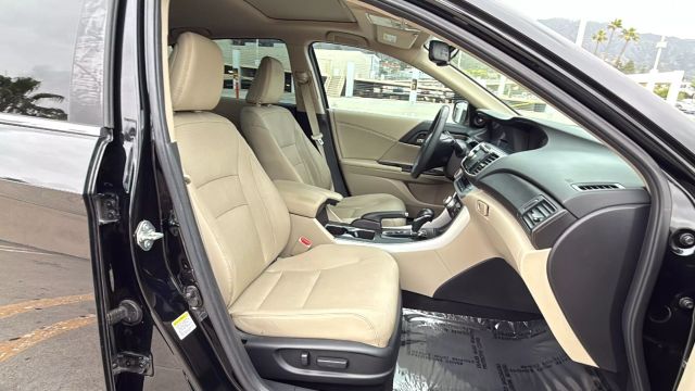 2014 Honda Accord - Image 19