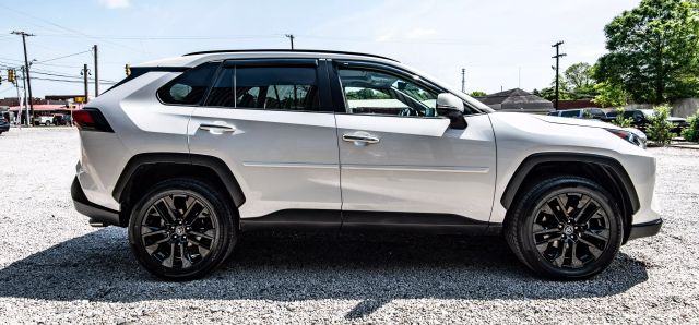 2019 TOYOTA RAV4 SUV WHITE AUTOMATIC - Auto Masters of Carolinas