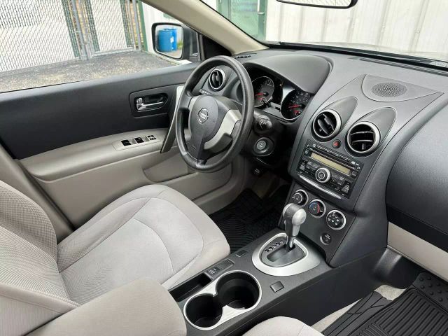 2015 Nissan Rogue Select - Image 21