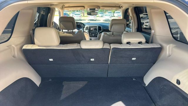 2018 Jeep Grand Cherokee - Image 31