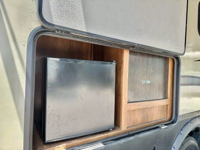 2020 Grand Design Reflection 150 Fw - Image 18