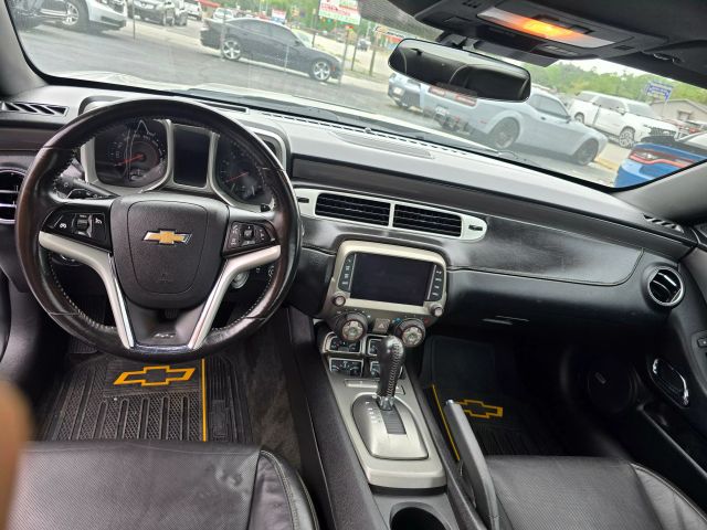 2014 Chevrolet Camaro - Image 8
