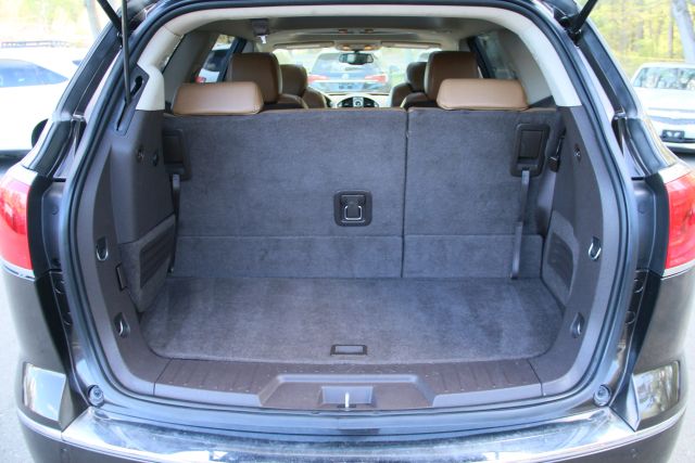 2013 Buick Enclave - Image 18