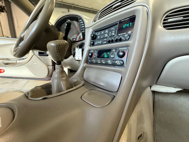 2003 Chevrolet Corvette - Image 111