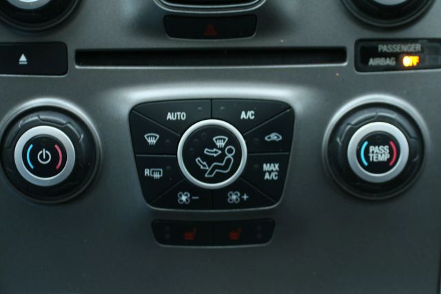 2013 Ford Edge - Image 32