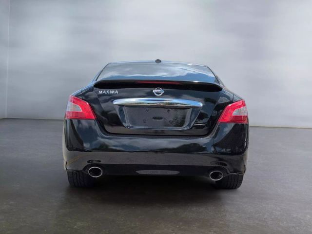 2011 Nissan Maxima - Image 4