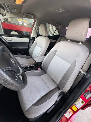 2018 Toyota Corolla - Image 12