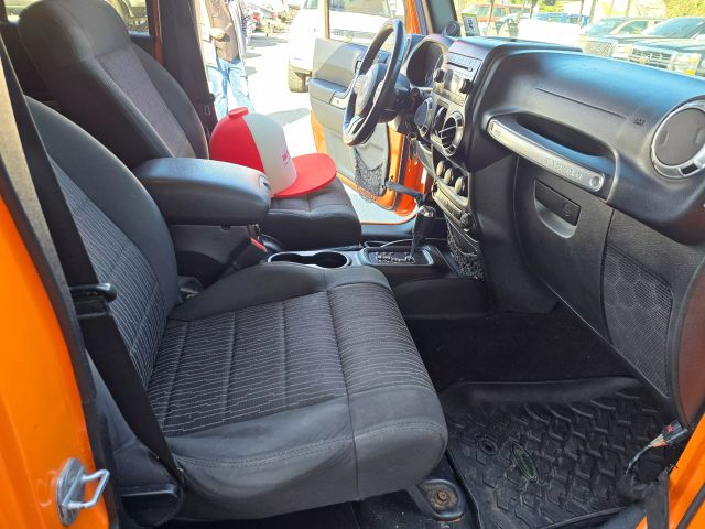 2012 Jeep Wrangler Unlimited Sahara Sport Utility 4d - Image 12