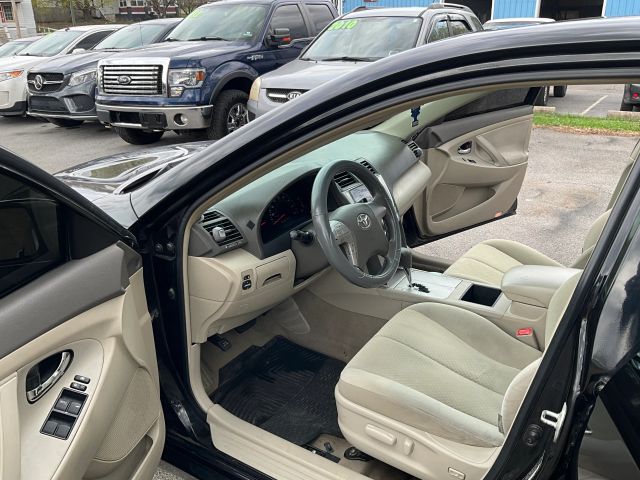 2008 Toyota Camry - Image 13