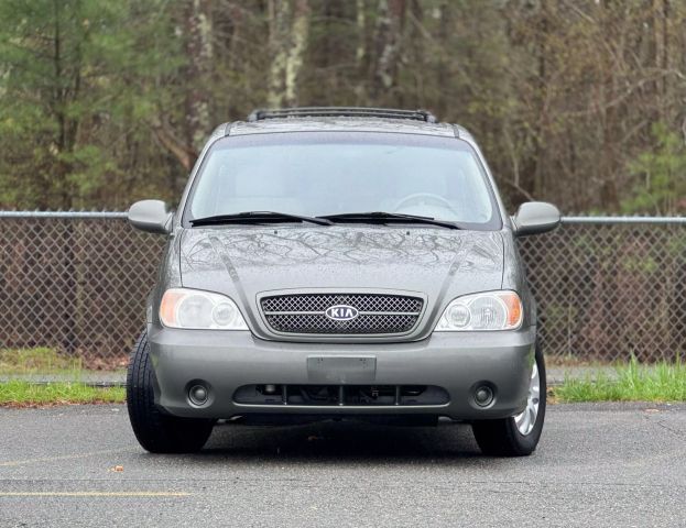 2005 Kia Sedona Ex Minivan 4d - Image 2