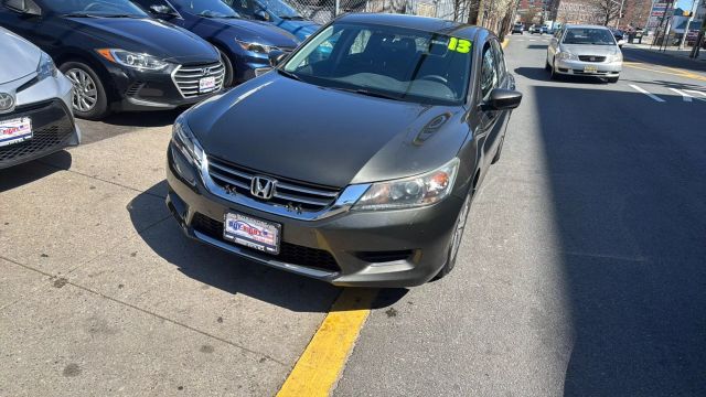 2013 HONDA ACCORD SEDAN 4-CYL, I-VTEC, 2.4 LITER LX SEDAN 4D