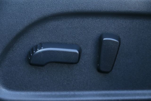 2017 Nissan Pathfinder - Image 12