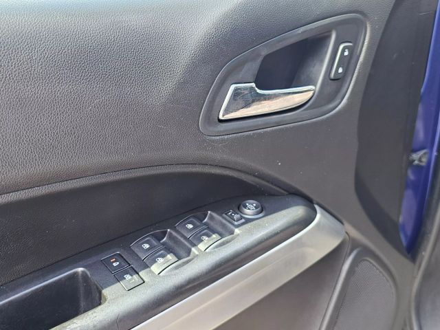 2016 Chevrolet Colorado Crew Cab - Image 15