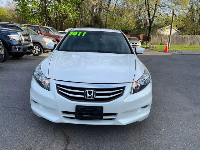 2011 Honda Accord - Image 3