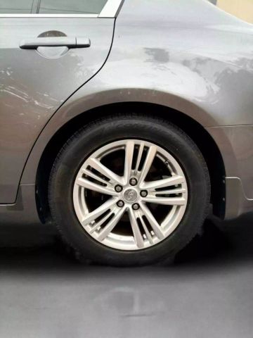 2011 Infiniti G - Image 36