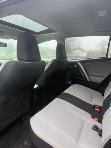 2016 Toyota Rav4 Xle Hybrid Sport Utility 4d - Image 10