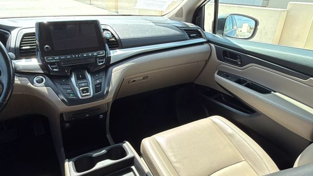 2018 Honda Odyssey - Image 28