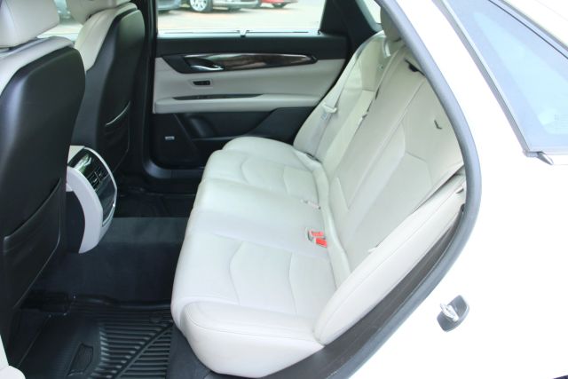 2017 Cadillac Ct6 - Image 14