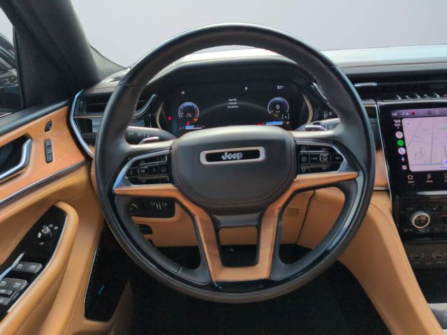 2022 Jeep Grand Cherokee - Image 12