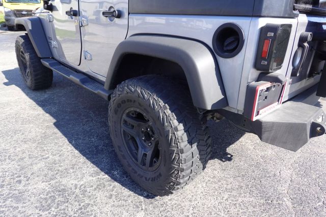 2018 Jeep Wrangler Unlimited - Image 6