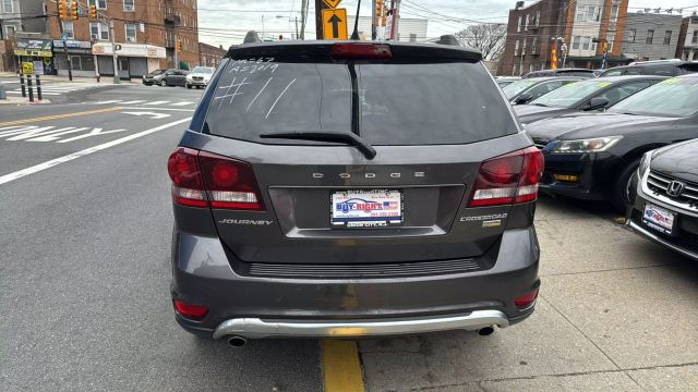 2019 DODGE JOURNEY SUV V6, 3.6 LITER CROSSROAD SPORT UTILITY 4D