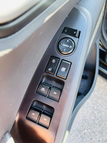 2019 Hyundai Ioniq Hybrid - Image 28