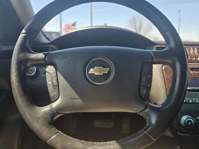2013 Chevrolet Impala - Image 8