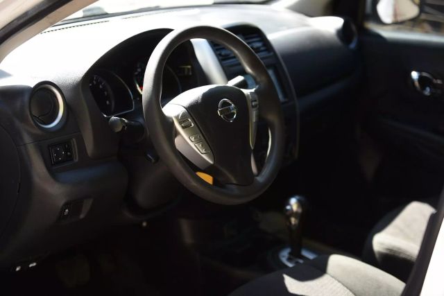 2018 Nissan Versa - Image 22