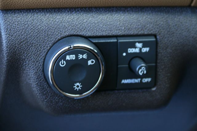 2013 Buick Enclave - Image 12
